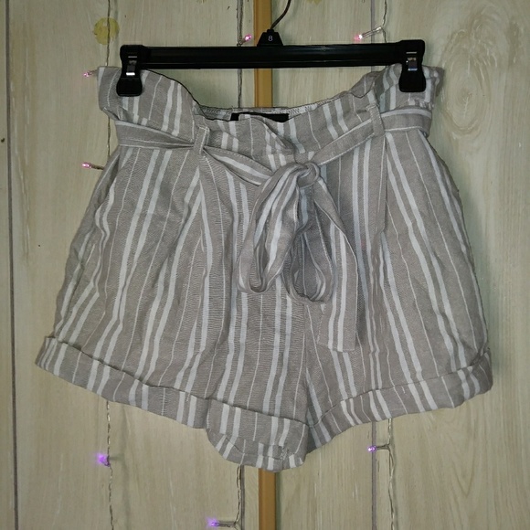 Forever 21 Pants - Forever21 Tan and White Striped Shorts | NWT